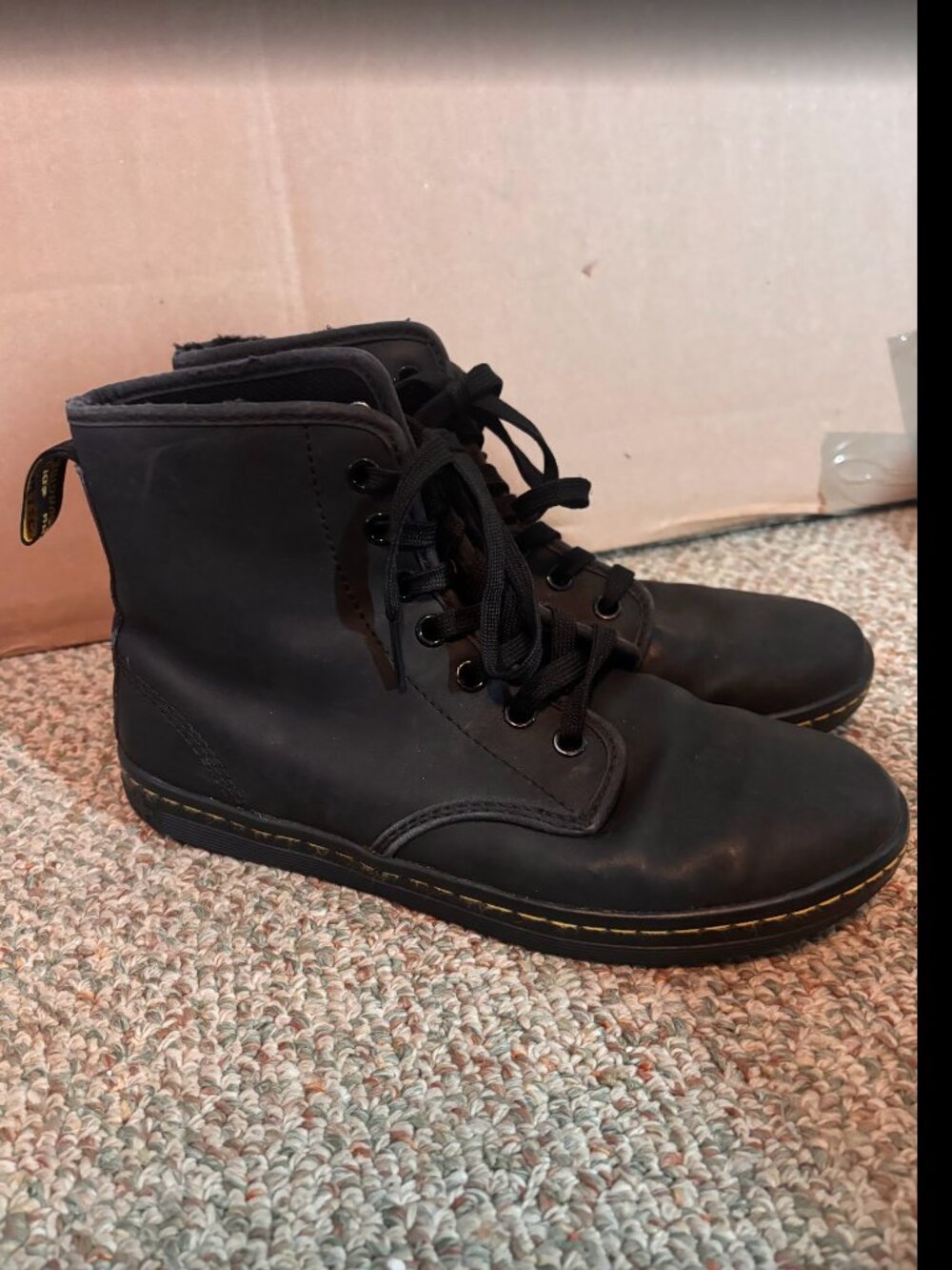 Dr Martens Shoreditch Greasy Black Boot EU 37